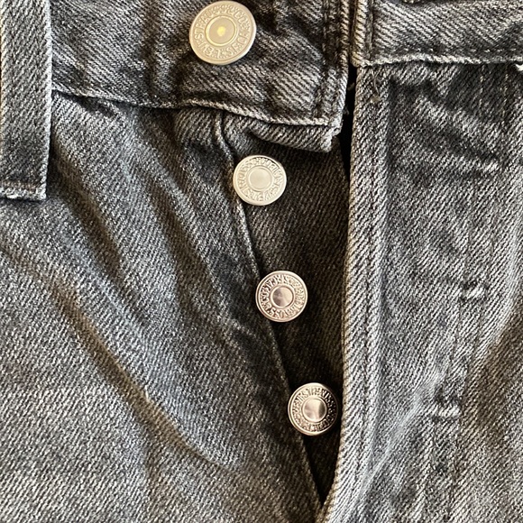 Authentic Levi’s 501 short w26 - Picture 6 of 11